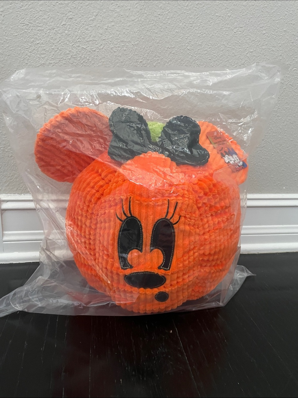 Disney Halloween Minnie Pumpkin Plush